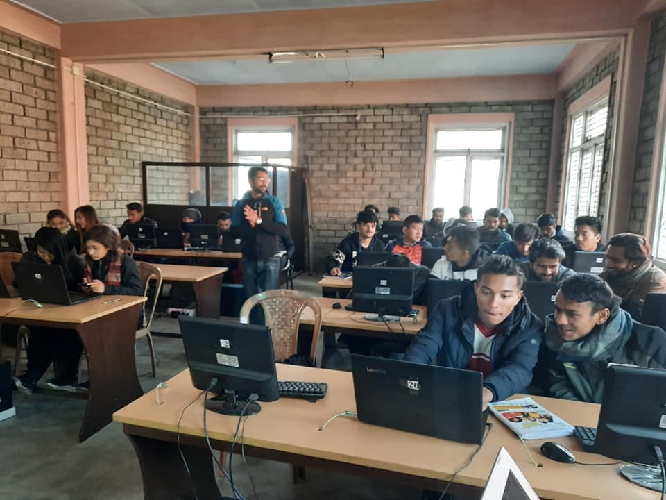 AWS Deepracer organized by Genese at Locus 2020